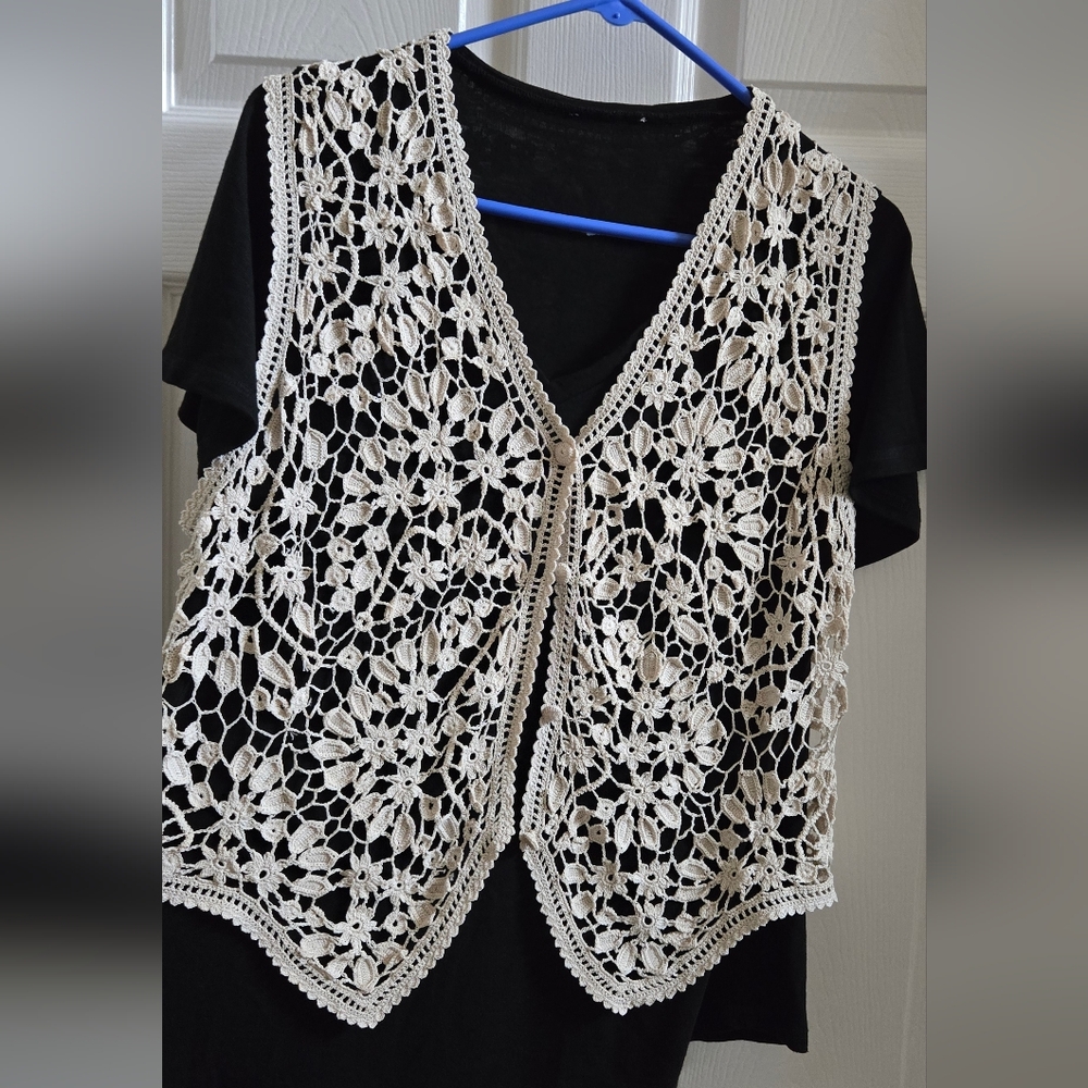 Crochet Lace Vest S/M